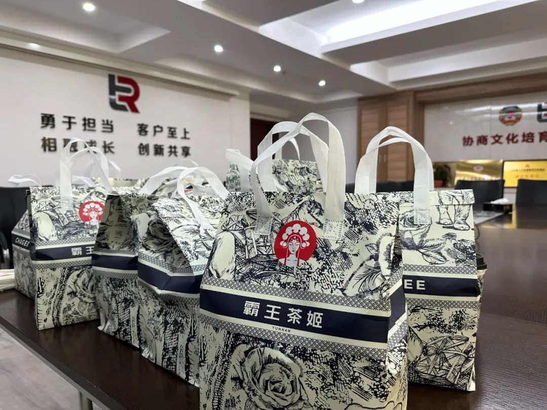 1692599835829967.jpg 1692599835829967.jpg